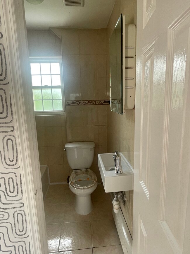 Photo - 14447 175th St Unit 2