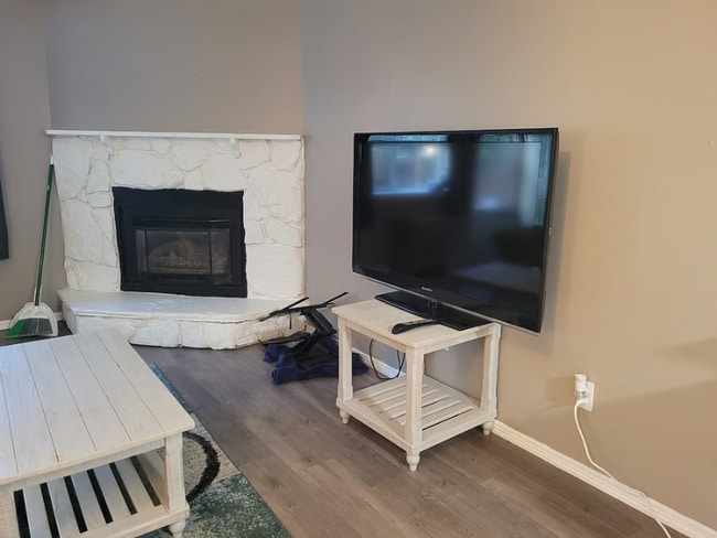 Photo - 609 Bennett Ave Unit APT. C