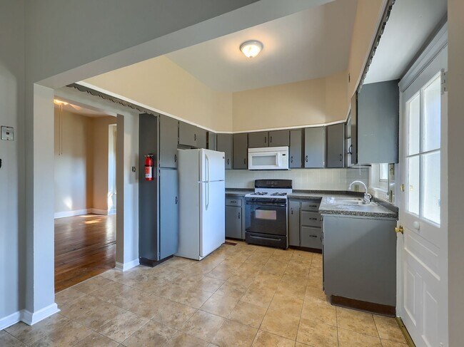 Photo - 2210 N 3rd St Unit 2208 N 3rd St- 1