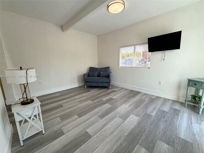 2630 SW 31st Pl Unit A