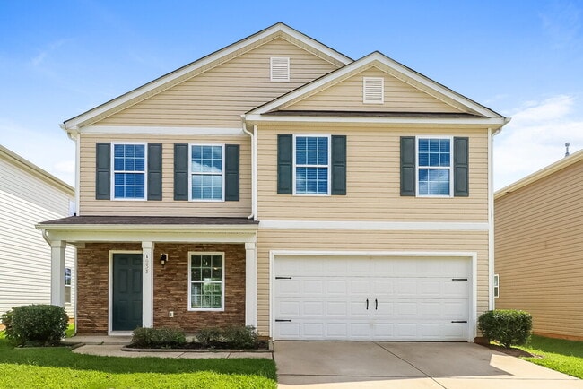 Building Photo - 1933 Eastway Dr Rental