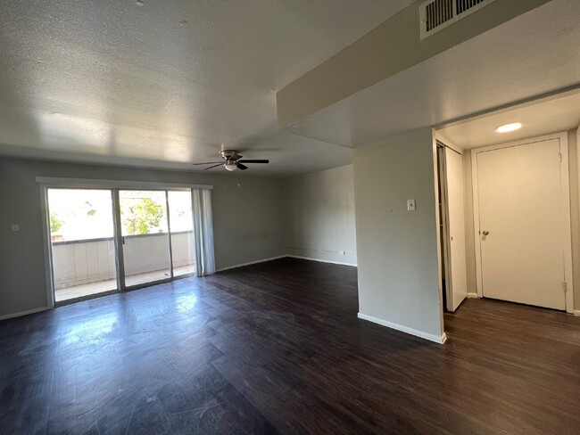 MOVE IN SPECIAL Studio Apartment AVAILABLE... Unit 2C - San Antonio, TX ...