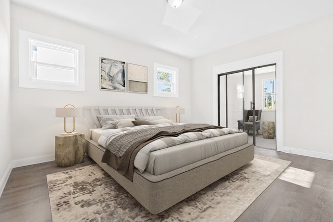 Photo - 7132 Southwest Ave