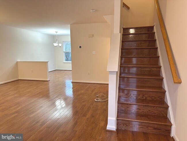 Photo - 8922 Royal Astor Way