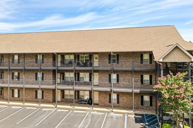 Building Photo - 836 W Glenn Ave Unit 314