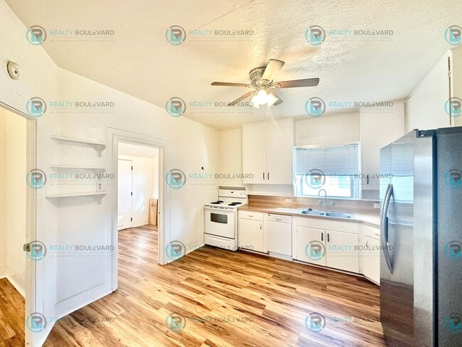 Photo - Charming 2-bedroom, 1-bathroom house near the Truckee river