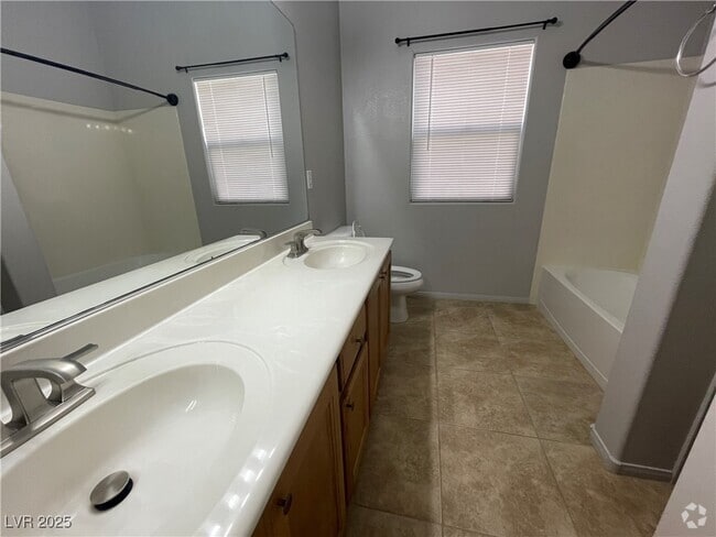 Building Photo - 8985 S Durango Dr Unit 1051 Rental