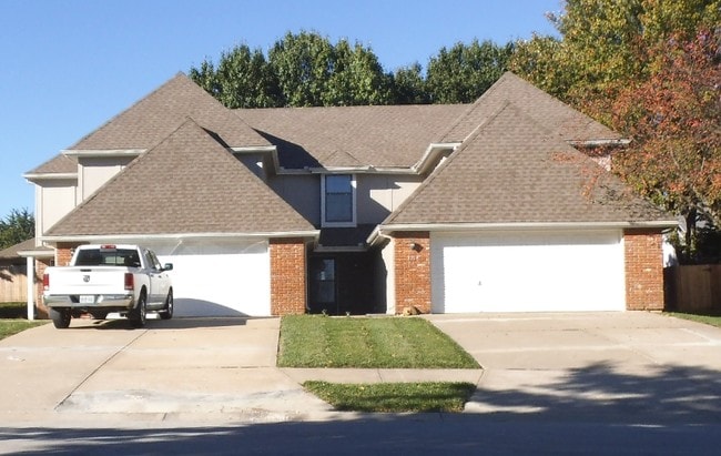 Woods Chapel Duplexes
