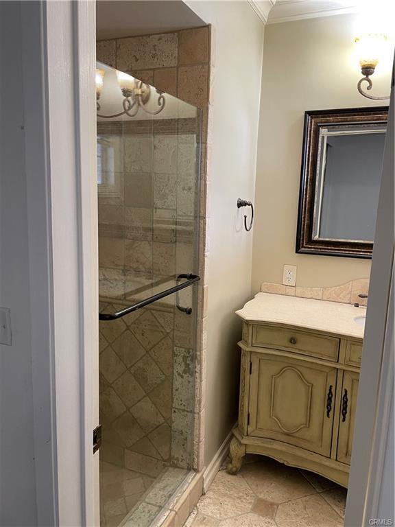 Building Photo - 23832 Calvert St Rental