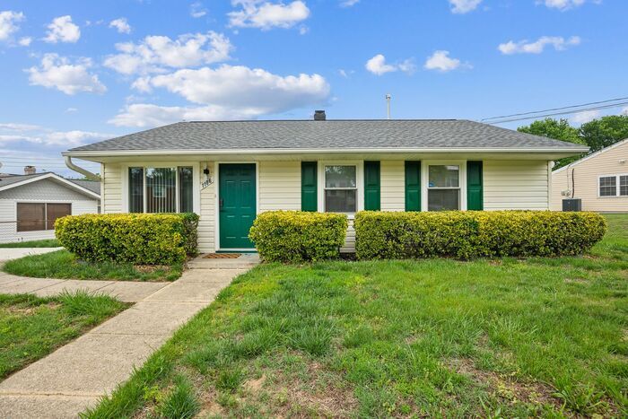 Photo - 1106 Vinson St