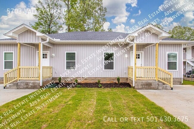 Photo - 5703 Valley Dr Apartment Unit B