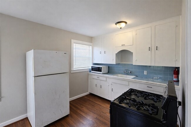 Photo - 1621 Wesley St Unit 1/2