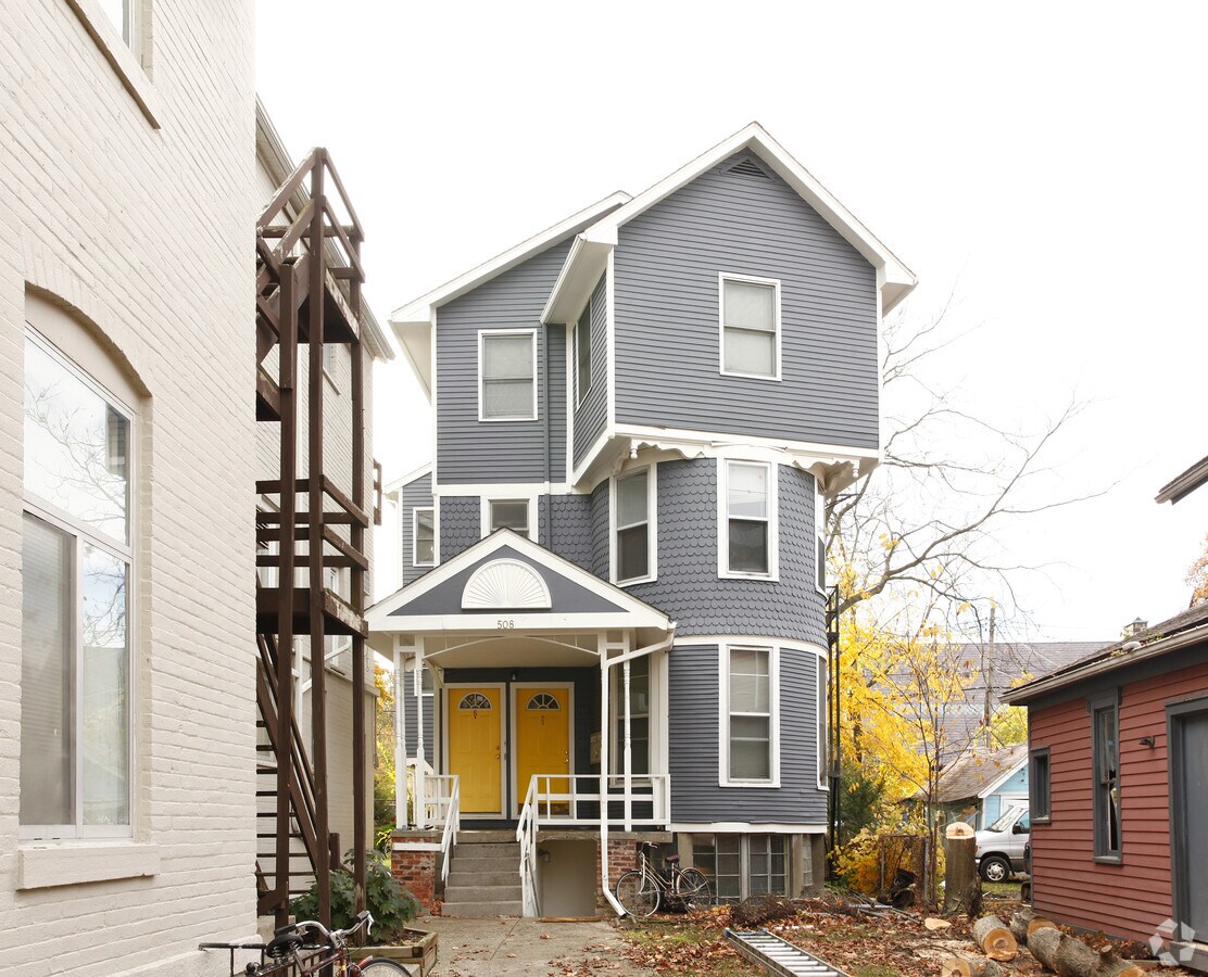 Photo - Centennial House