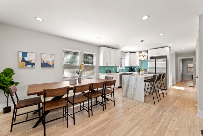 201 Clay St SE Unit SI ID1019273P