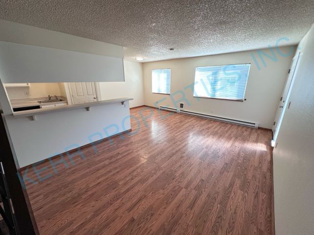 Photo - 1515 NE Hale Pl