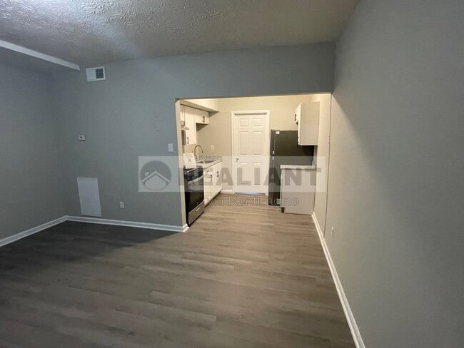 Photo - 208 Lakeshore Dr Unit 19
