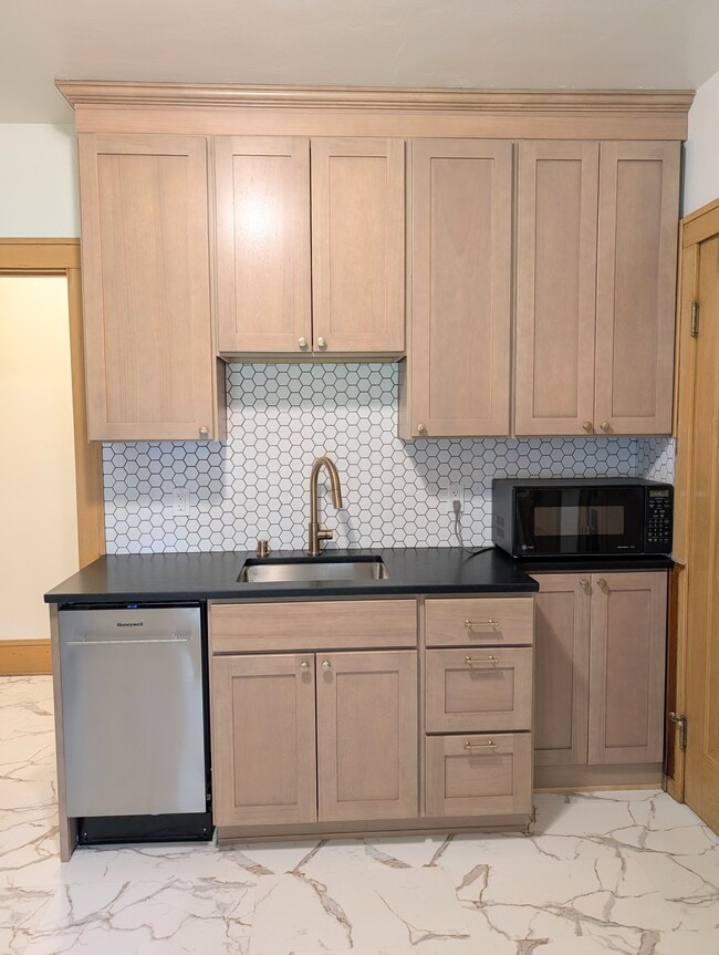 Photo - 2344 N 68th St Unit 2344- LOWER