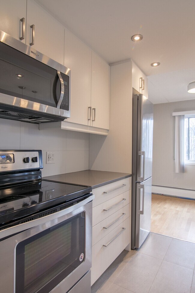 Photo - 705 Boulevard Churchill Unit 205