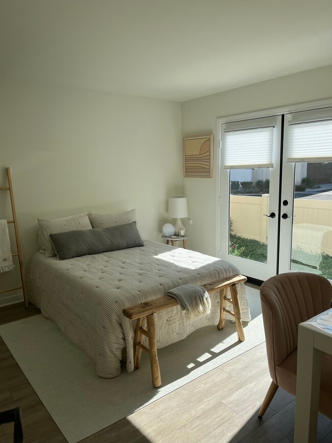 Photo - 732 Daniel Freeman Cir