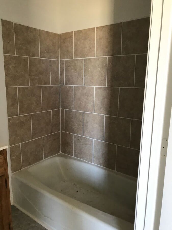 Photo - 8197 U. S. Hwy 71