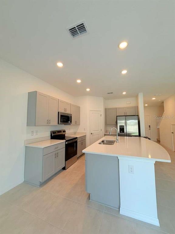 Photo - 2553 Penguin Blvd