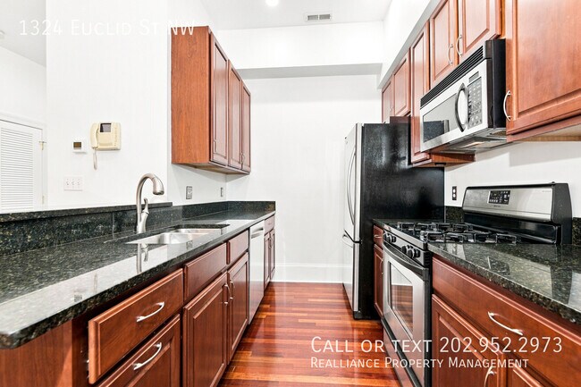 1324 Euclid St NW
