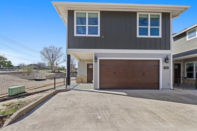 Photo - 1706 Cedar Bend Dr Unidad C