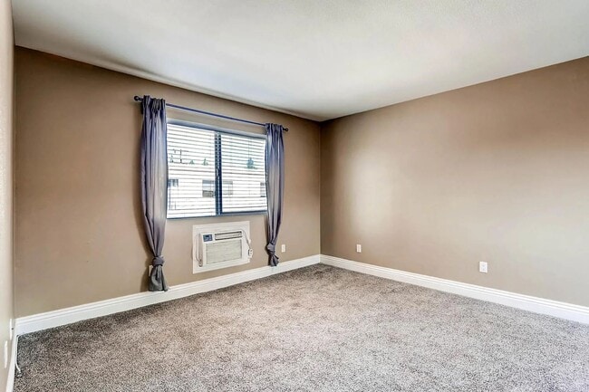 Photo - El Cajon Studio for Rent Unit 16