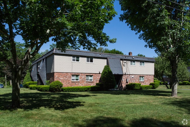Briarcliff Apartments