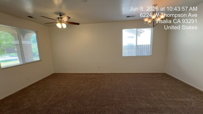 Photo - Gorgeous house available Now!!!