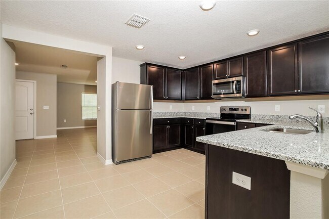 Photo - 279 Fig Ct House