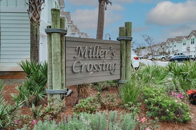 Building Photo - 90 Crossing Ln