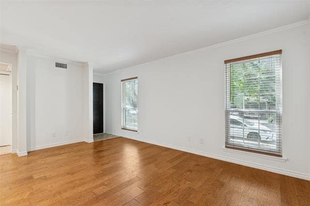 Photo - 4402 Buena Vista St Unit 3