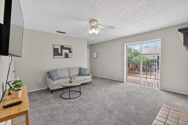 Photo - 2302 W Loop 289 Acc Rd Unit SI FL2-ID1612684P