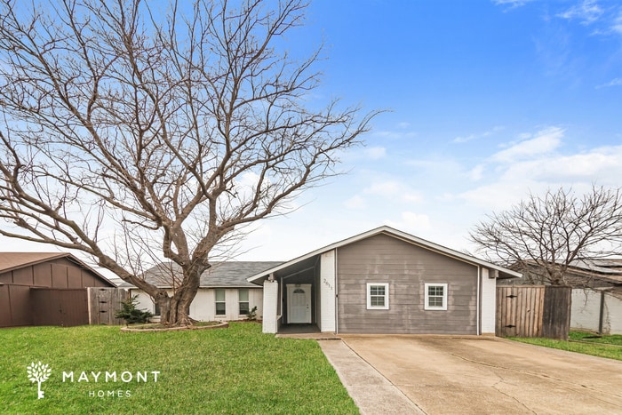 Photo - 2611 Elk Grove Rd