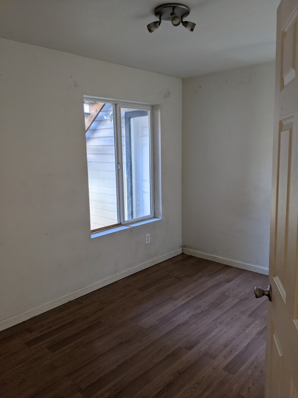 14301 Mill Ct Unit 2