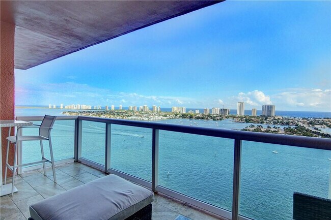 Photo - 2640 Lake Shore Dr Unidad 2211