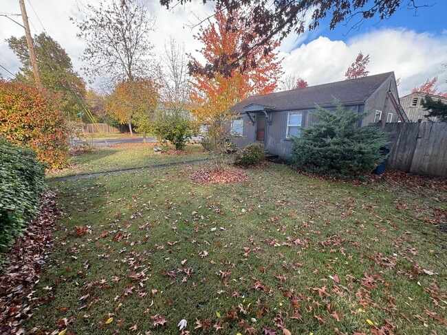 Photo - 2 Bedroom House in SE Eugene