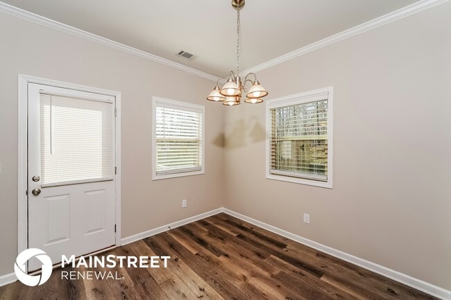 Photo - 2554 Summit Park Rd