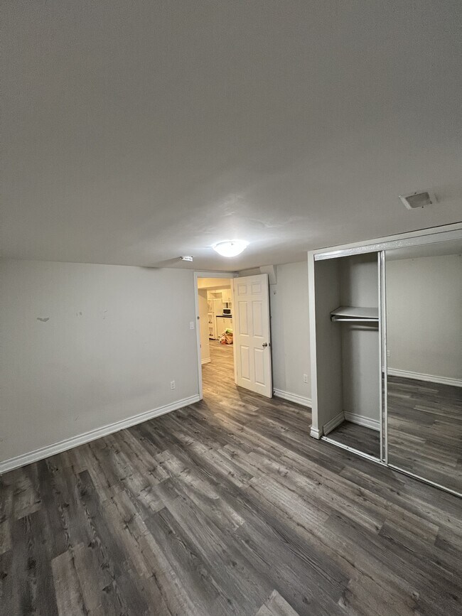 Photo - 116 Dorcot Ave Unité 2