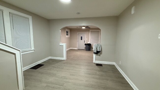 Photo - 78 E Barthman Ave