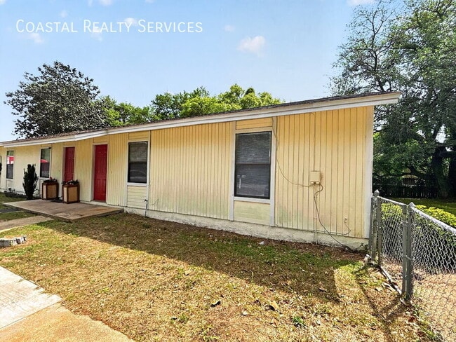 Photo - 208 Squirrel Haven Rd