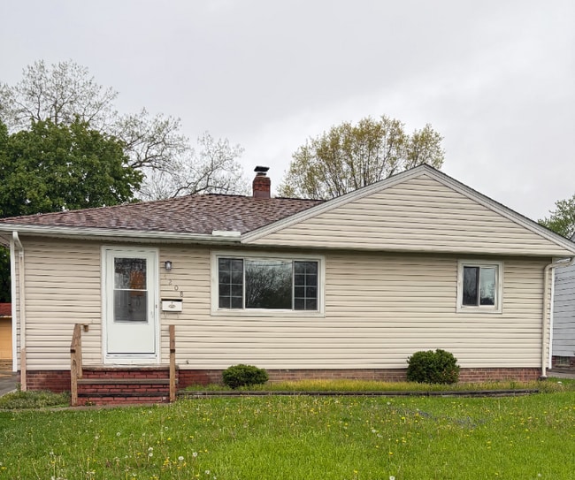 Photo - 4208 E 189th St House