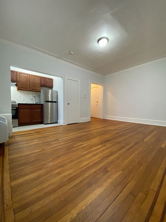 Photo - PLA FOUR 24 LLC