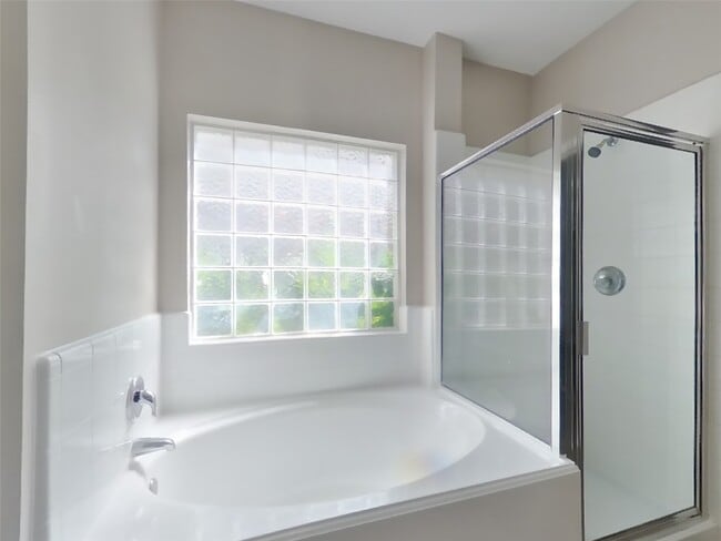 Photo - 2311 Daneswood Ct