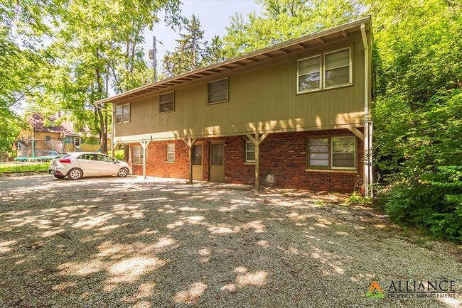 Building Photo - Houston St. 1725 -27 Unit 1727