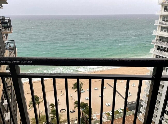 Building Photo - 3800 Galt Ocean Dr Unit 1609 Rental