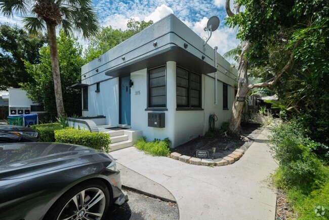 Building Photo - 315 SE 11th Ave Rental