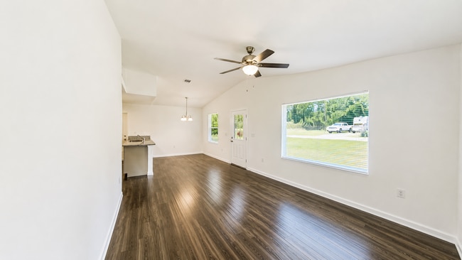Photo - Charming 3 Bedroom, 2 Bathroom Home for Rent in Summerfield, FL