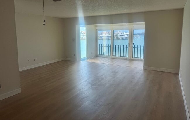 Building Photo - 868 Bayway Blvd Unit Marina House
